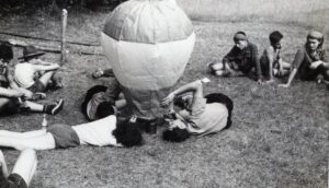 1955 – Camp Les Eyzies
