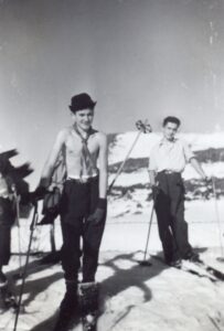 1954 – Camp Pontarlier
